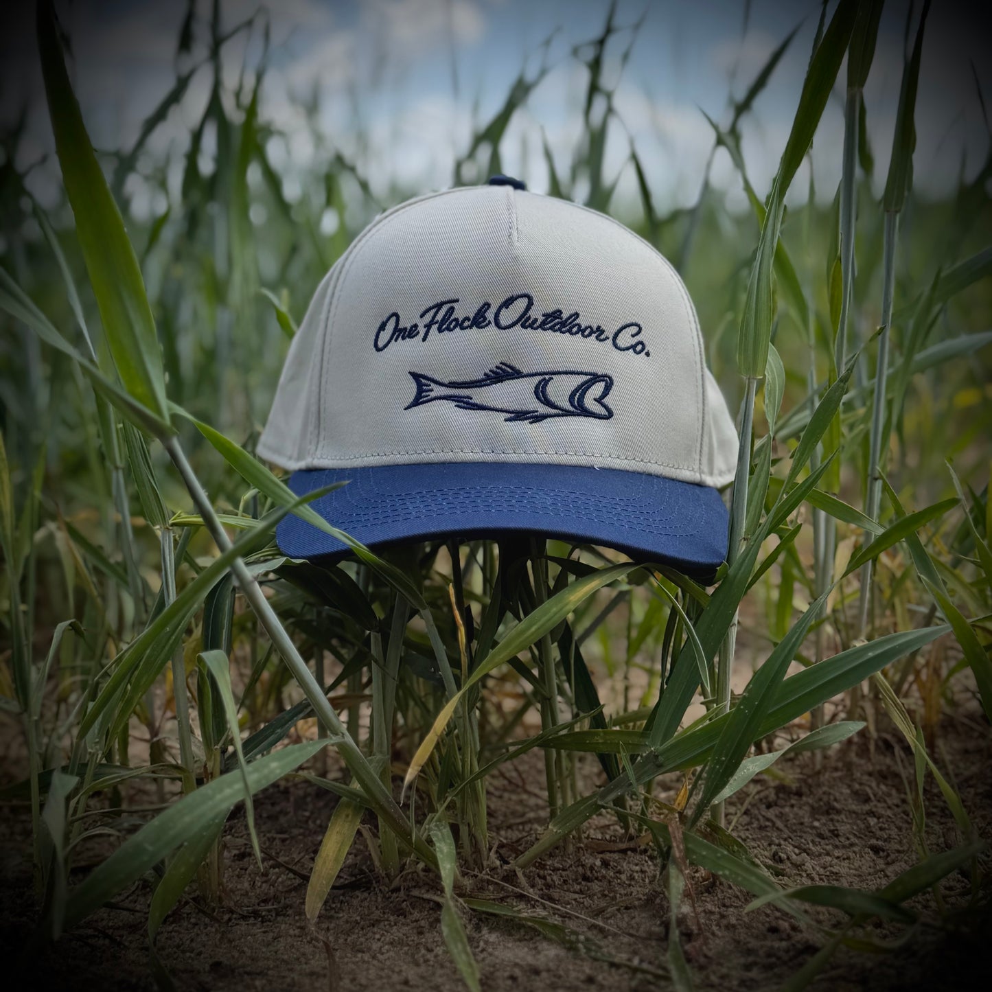 "BASS" TWO TONED BASEBALL CAP - IVORY CROWN/ROTAL BLUE BRIM